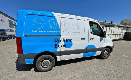 Mercedes Sprinter als rollende Werbung 3