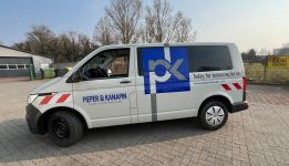 Werbefolierung - VW Transporter - Pieper & Kanapin 1
