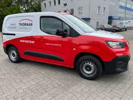 Flottenfolierung - Fiat Transporter - THORNAR Blitzschutz - Hexis Ruby Red Gloss 5